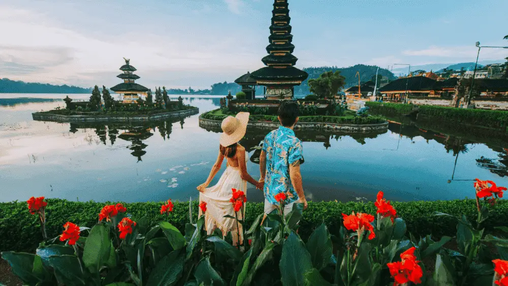 Bali, conhecida com a Ilha dos deuses, tem muito a oferecer aos seus visitantes